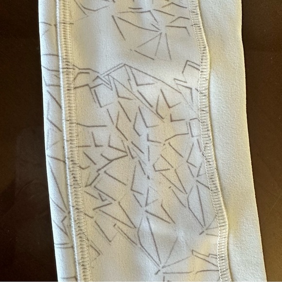 Calia by Carrie Underwood White/Pattern Full Length Mesh Panel Leggings Size S - Picture 15 of 15